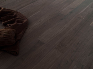 Матовый паркет из грецкого ореха