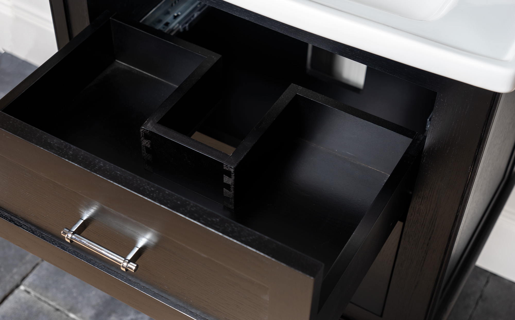 Traditional bathrooms OXFORD винтажный туалетный столик Oxford.blu дуб  - Вид №1