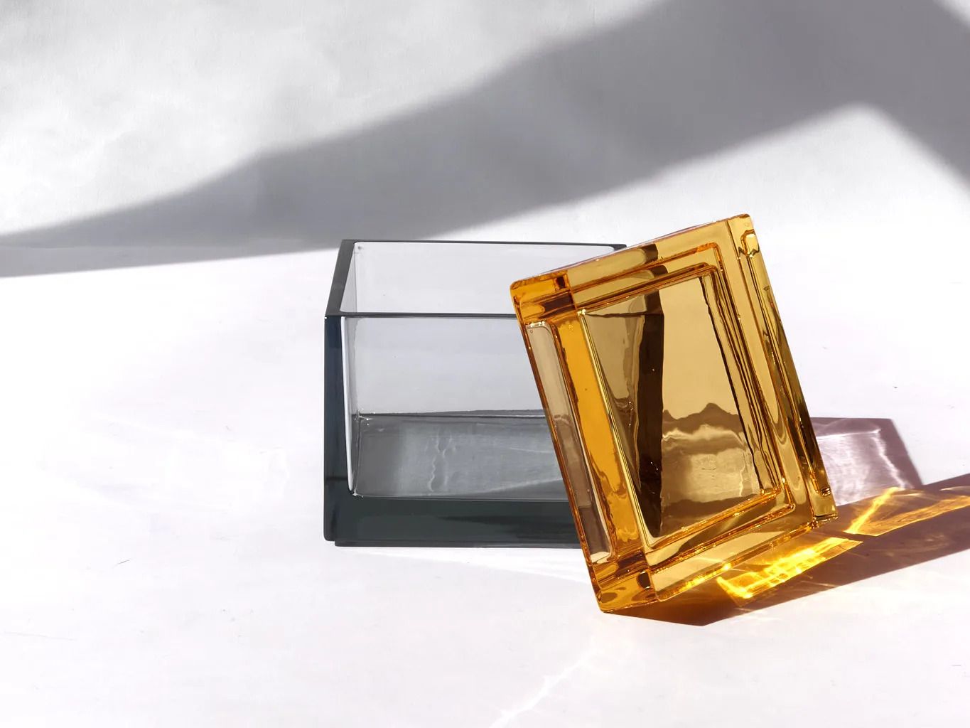 Двухцветный контейнер из дутого стекла Studio Bojola PALMI ARCH-00058347 - Вид №2