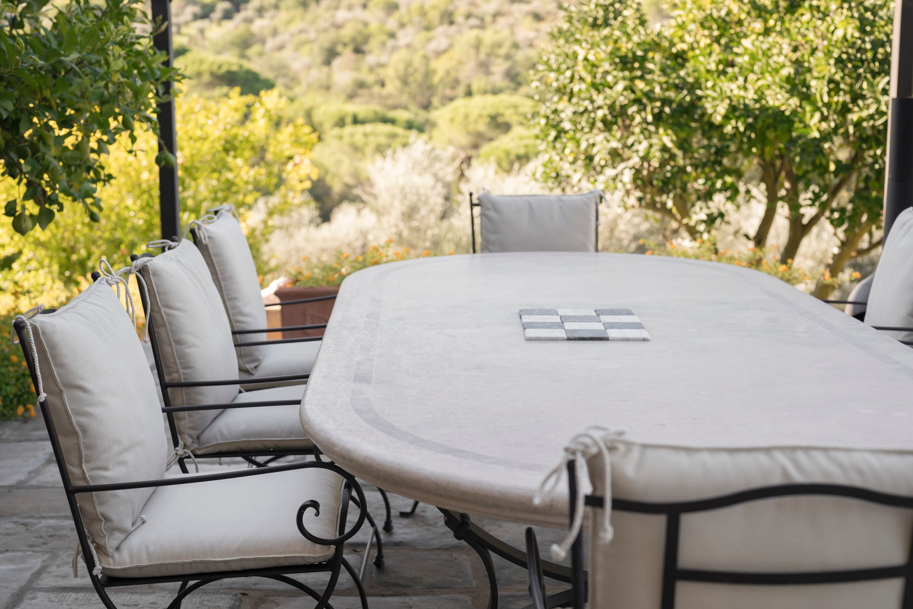 Каменный овальный садовый стол GH LAZZERINI Tavolo in pietra 8 ARCH-00086558 - Вид №2