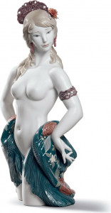 10669174 LLADRO Фигурка Lladro "Красавица-испанка!" 43х25см Фарфор
