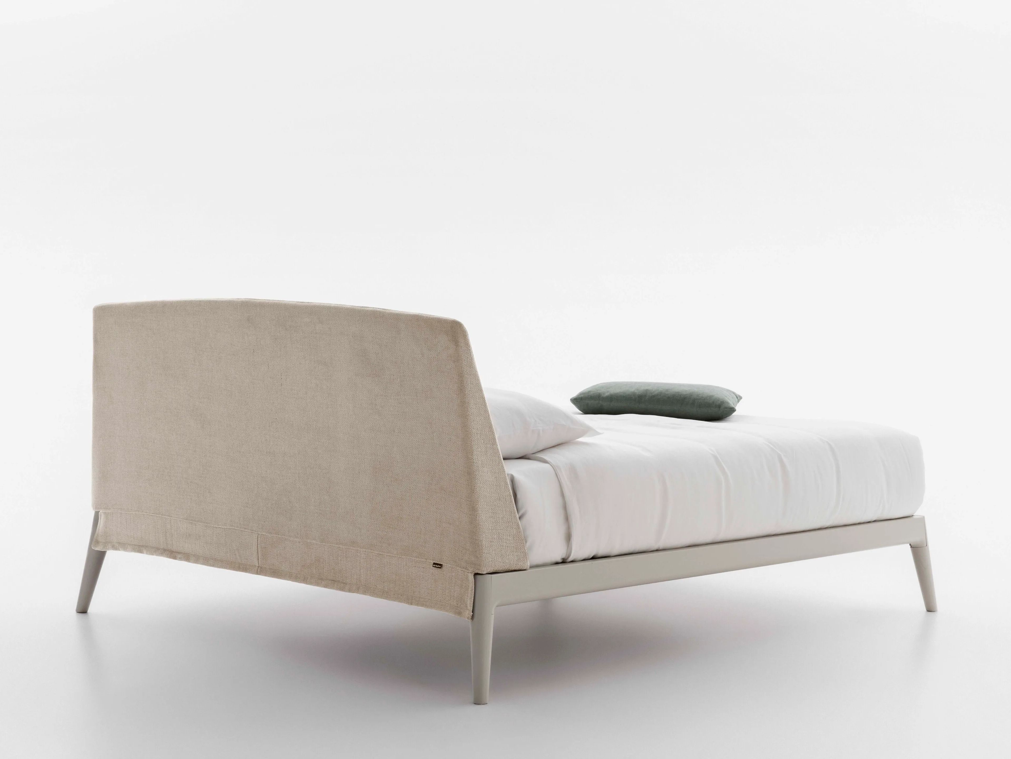 Деревянная двуспальная кровать с мягким изголовьем Alf DaFrè ECATE ARCH-00018494 - Вид №1