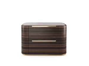 Деревянная тумбочка с ящиками