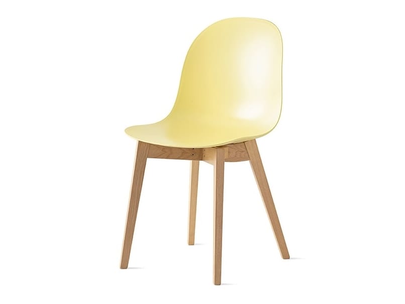 Стул из полипропилена с ножками из массива дерева Connubia Академия ARCH-00033292 - Вид №1