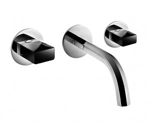 N413SB+5913A  Смеситель из стены для раковинывылет 20 см без ручек ограничитель потока воды до 5 л/мин при 3 бар картридж керамический 90° впуски 1/2'' без донного клапана ручки заказываются отдельно, см. раздел ''Ручки'' Fantini Rubinetti VENEZIA