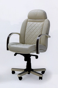 Кресло руководителя  FORMITALIA SUZUKA 02