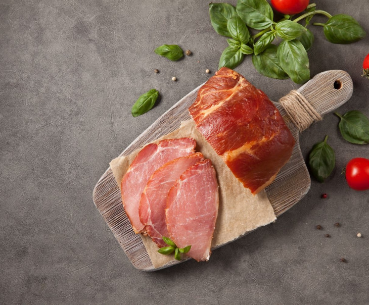 7376 Карбонат "Касло" с/к (сухого посола) Вкусляндия 