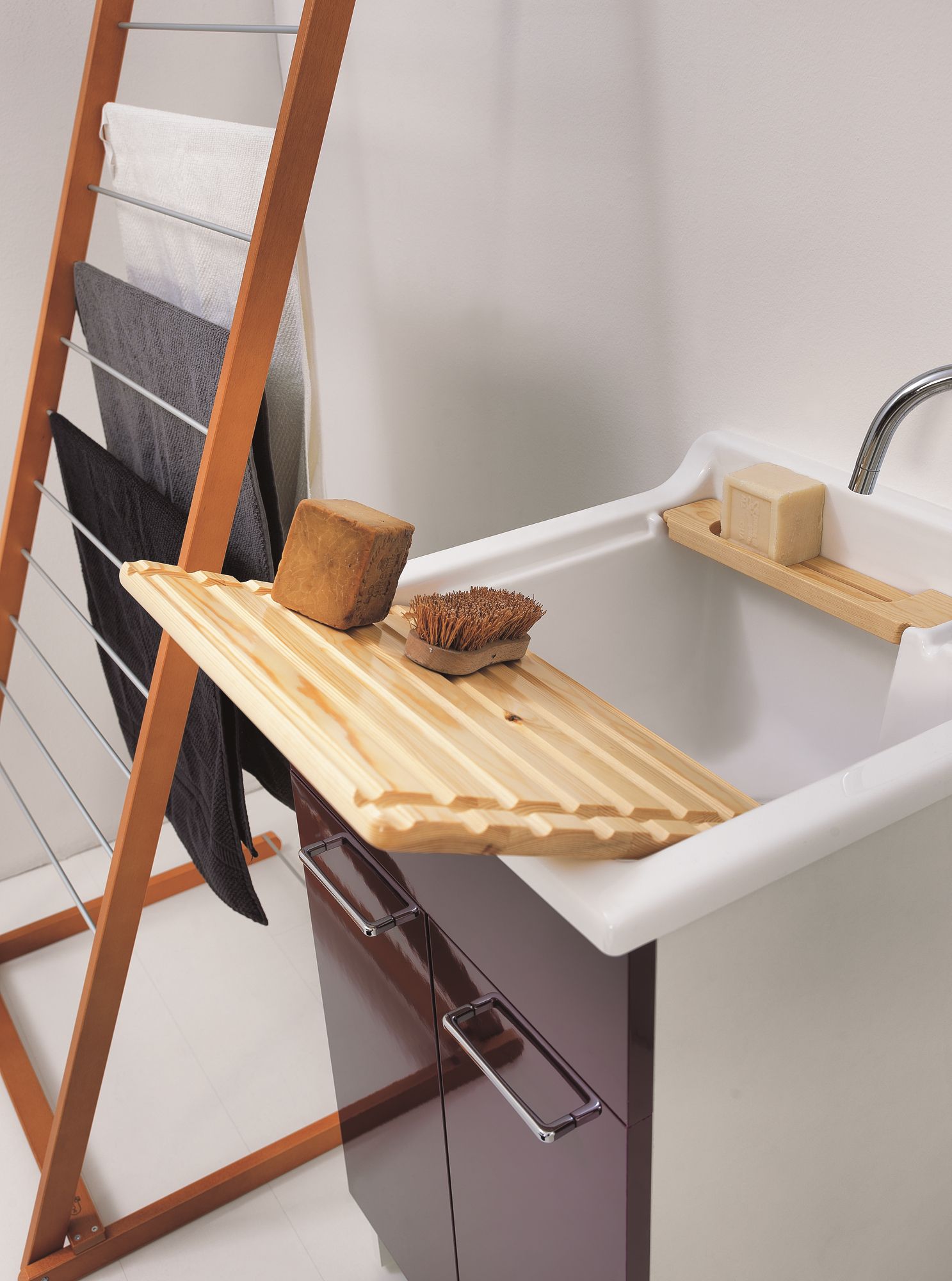 Шкаф для белья из ДСП с бельевой стойкой COLAVENE Jolly Wash ARCH-00114820 - Вид №5