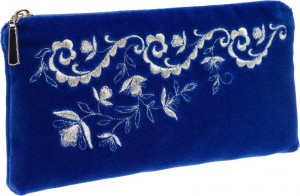 10660397 Торжокские золотошвеи Очечник "Фиалка" бархат Разм. 10*19*2 Мод. 249-1 Рис. 725 Бархат