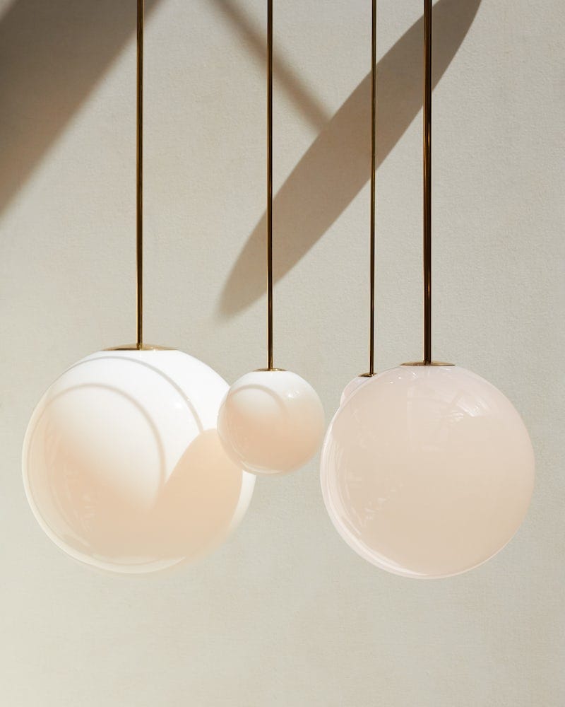 Опаловое стекло светодиодный подвесной светильник Michael Anastassiades Архитектурная латунь ARCH-00070530 - Вид №4