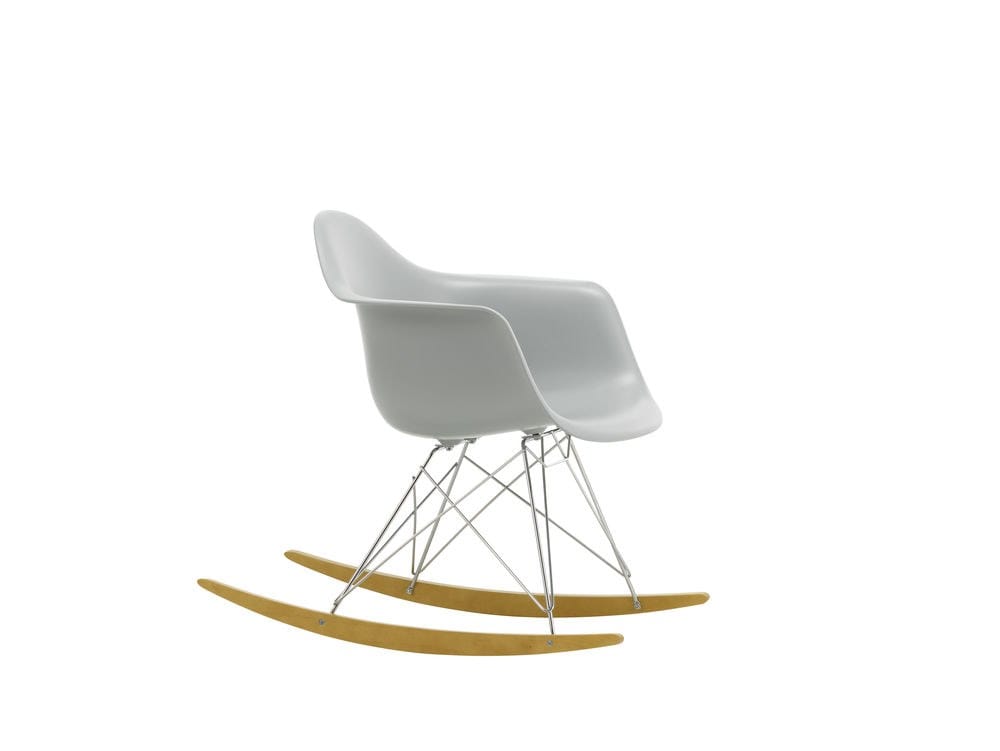 Мягкое тканевое кресло-качалка с подлокотниками VITRA Eames Plastic Chair ARCH-00023828 - Вид №113