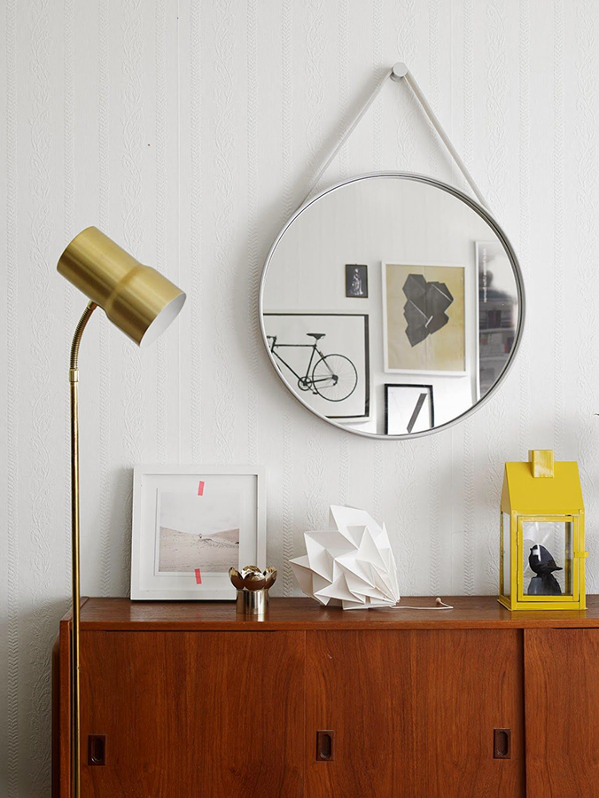 Зеркало Strap настенное D70 серое Hay 500012 - Вид №1