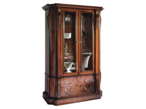 Деревянная витрина