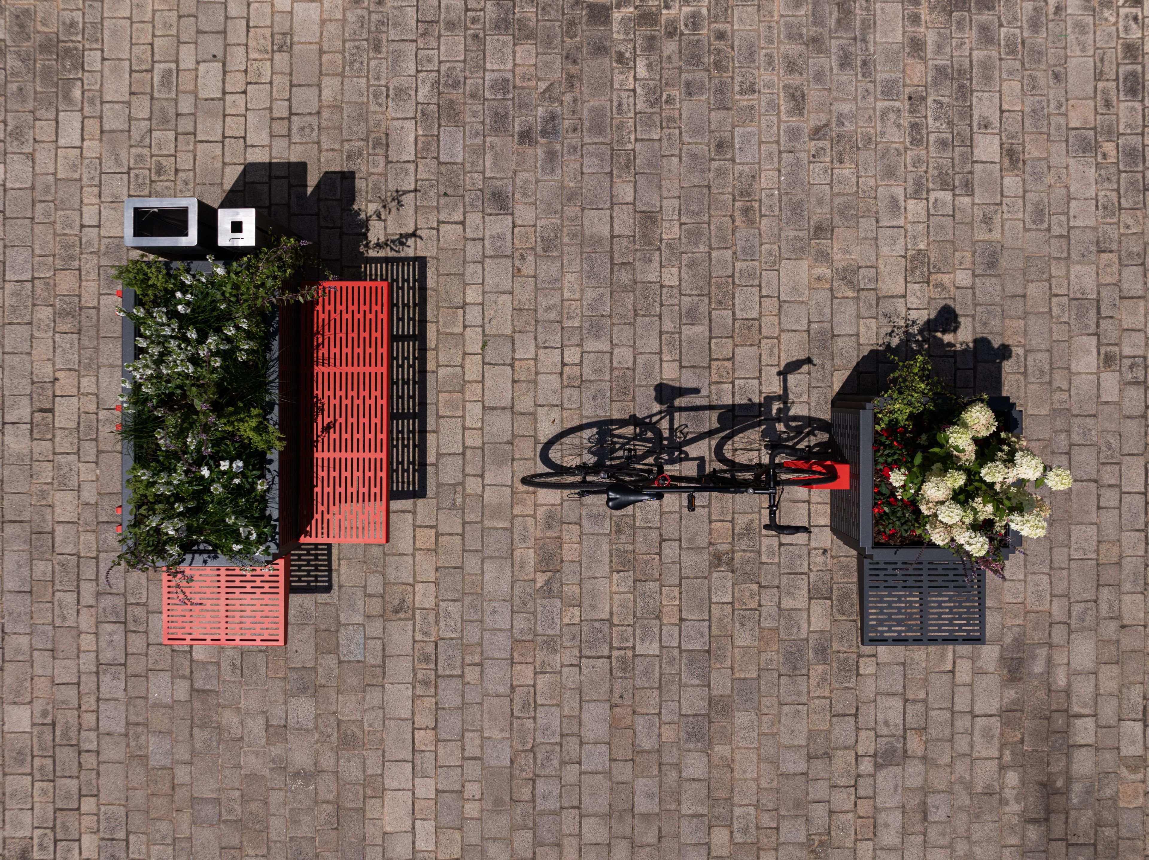 Плантатор / скамейка из нержавеющей стали BENKERT BANKE ARCH-00121440 - Вид №2