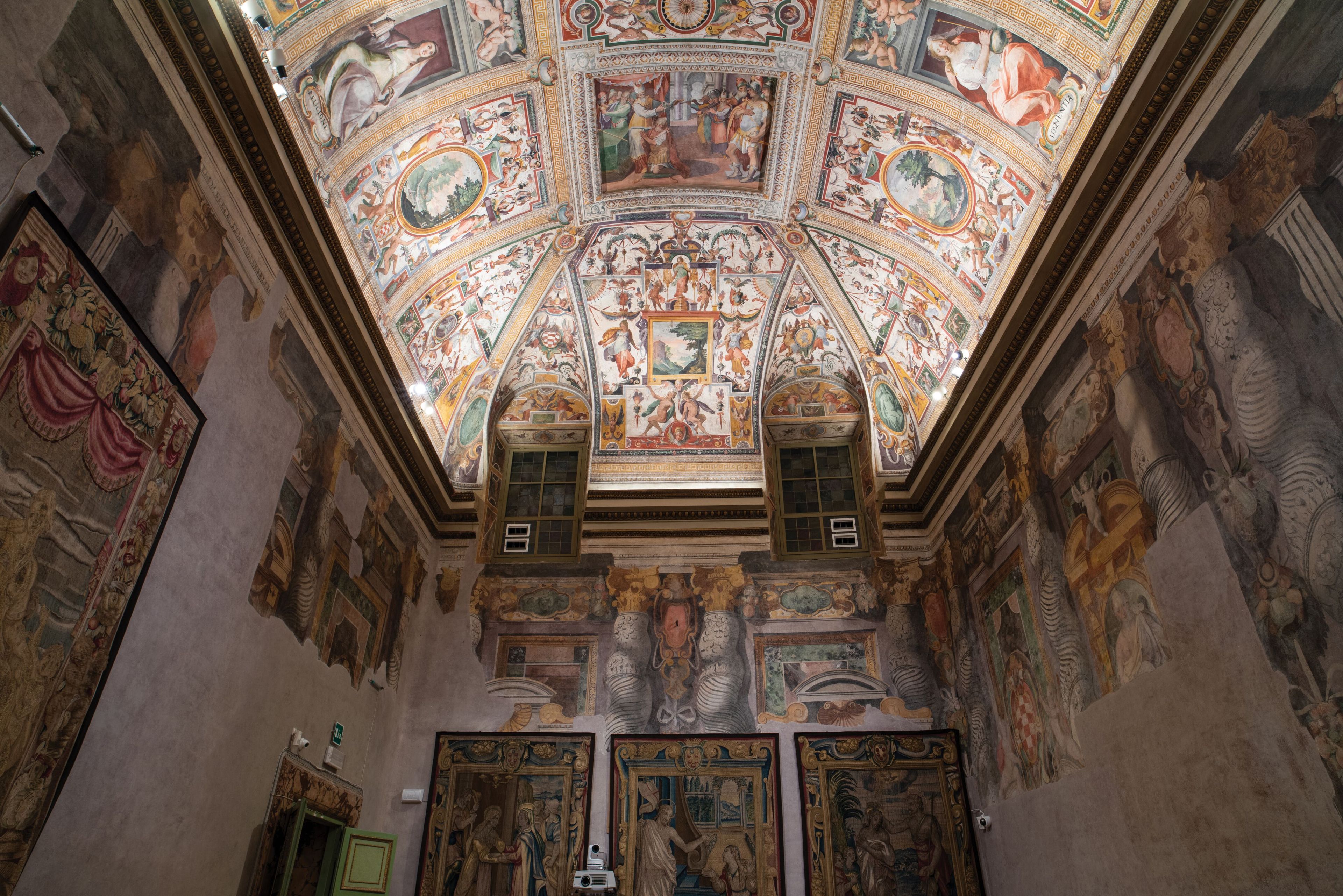 Регулируемый линейный светодиодный прожектор TARGETTI джедай ARCH-00083621 - Вид №2