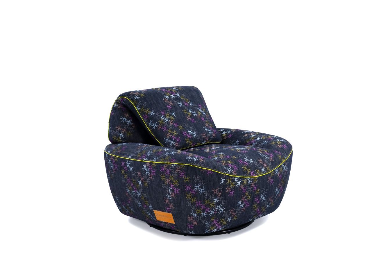 Тканевое вращающееся кресло Egoitaliano SMIRK ARCH-00132854