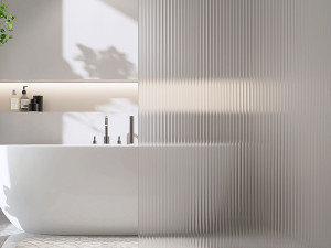 Прозрачное стекло с линейной текстурой