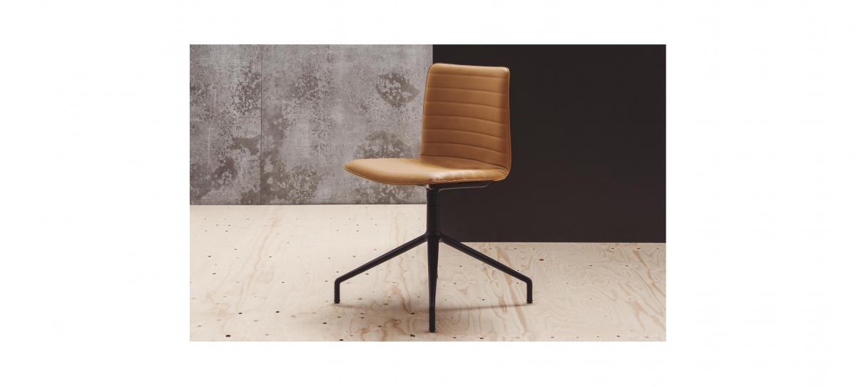 040154 Стул поворотный Andreu World Flex - Вид №1