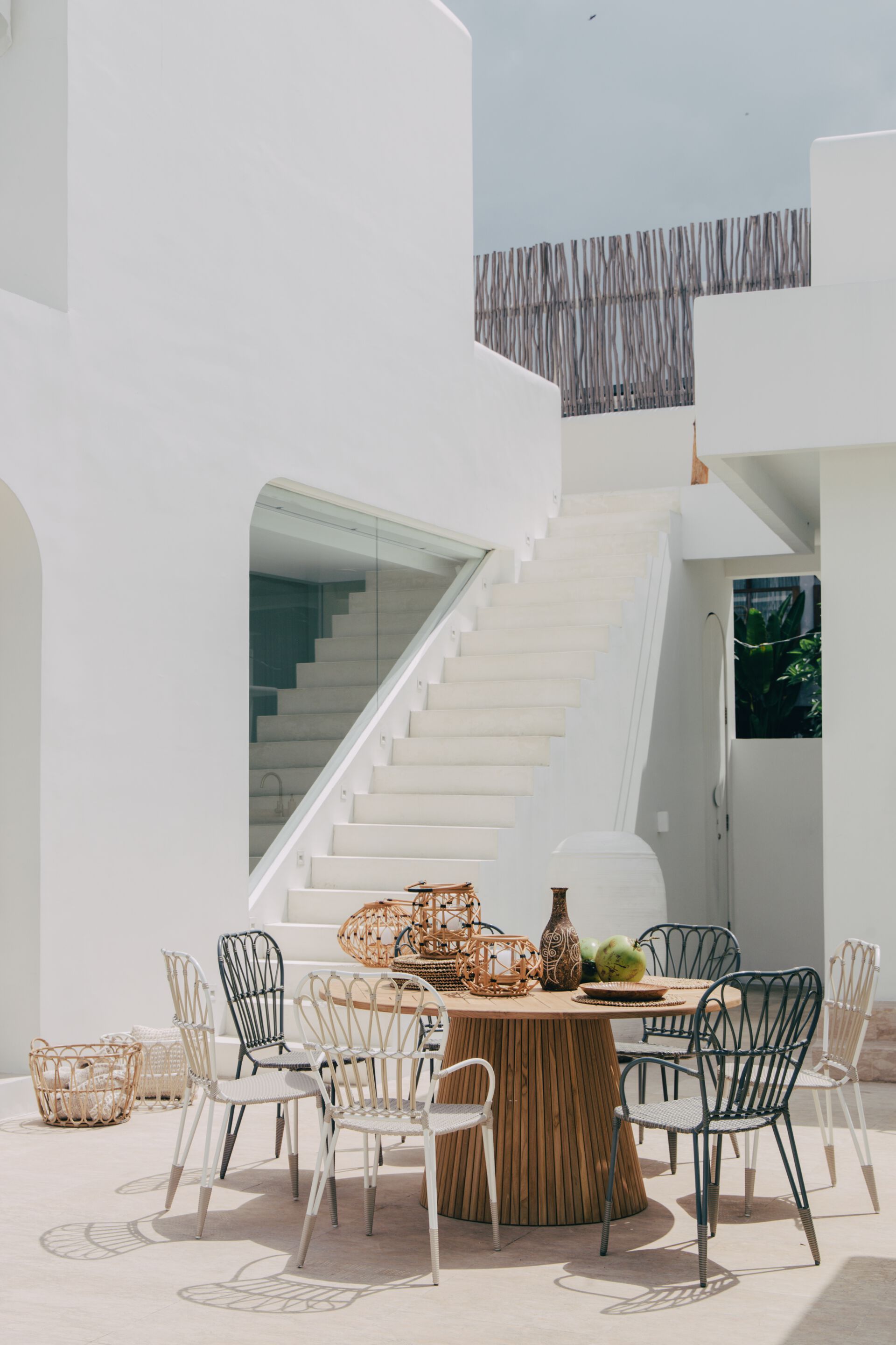 Круглый стол из тикового дерева cbdesign Tino ARCH-00117165 - Вид №6