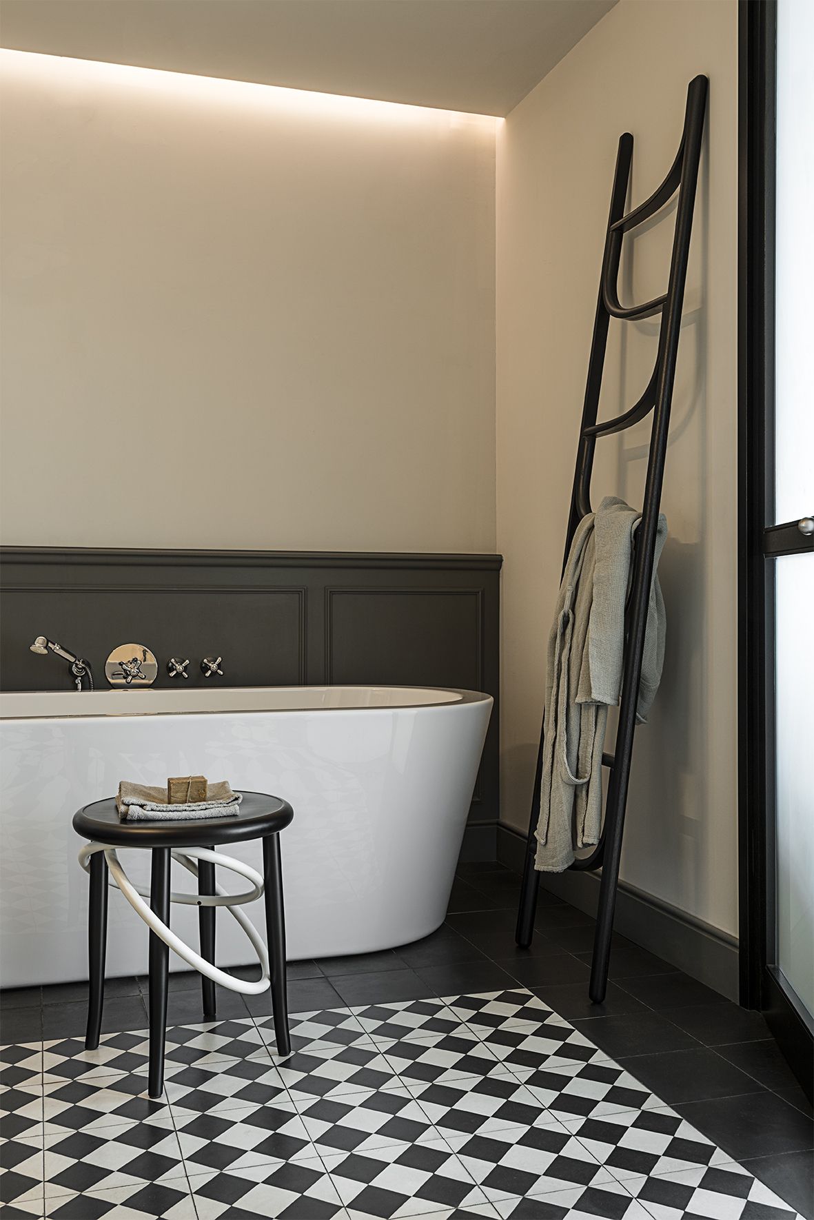 Деревянный табурет Wiener GTV Design CIRQUE ARCH-00065085 - Вид №3