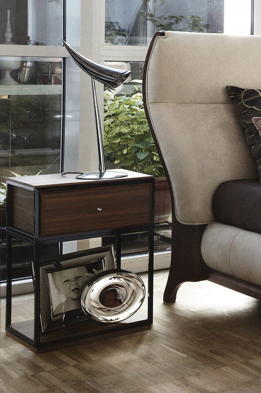 Тумбочка WALLIS VOLPI W001N Contemporary