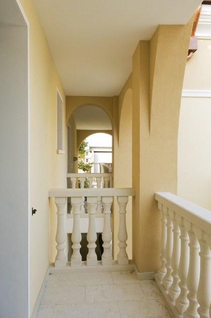 SAS Italia Реконструированная каменная балюстрада sun-id-1481991 - Вид №23