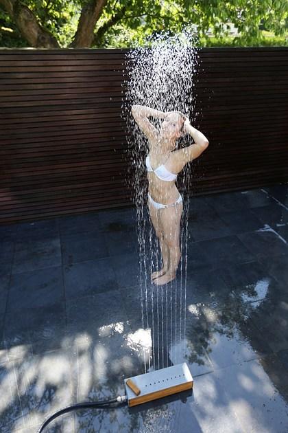 TRADEWINDS Портативный уличный душ из алюминия и дерева sun-id-1458141 - Вид №3