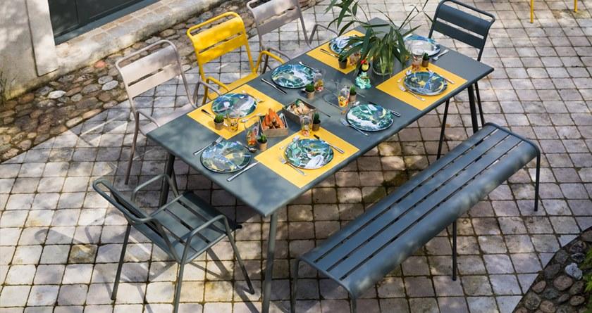 Fermob Стул садовый штабелируемый с подлокотниками Monceau 4802 - Вид №3