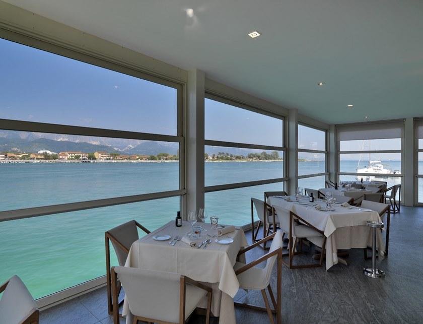 SUNROOM Стеклянная раздвижная дверь с электроприводом Vetrate per esterni scorrevoli sun-id-1459598 - Вид №5