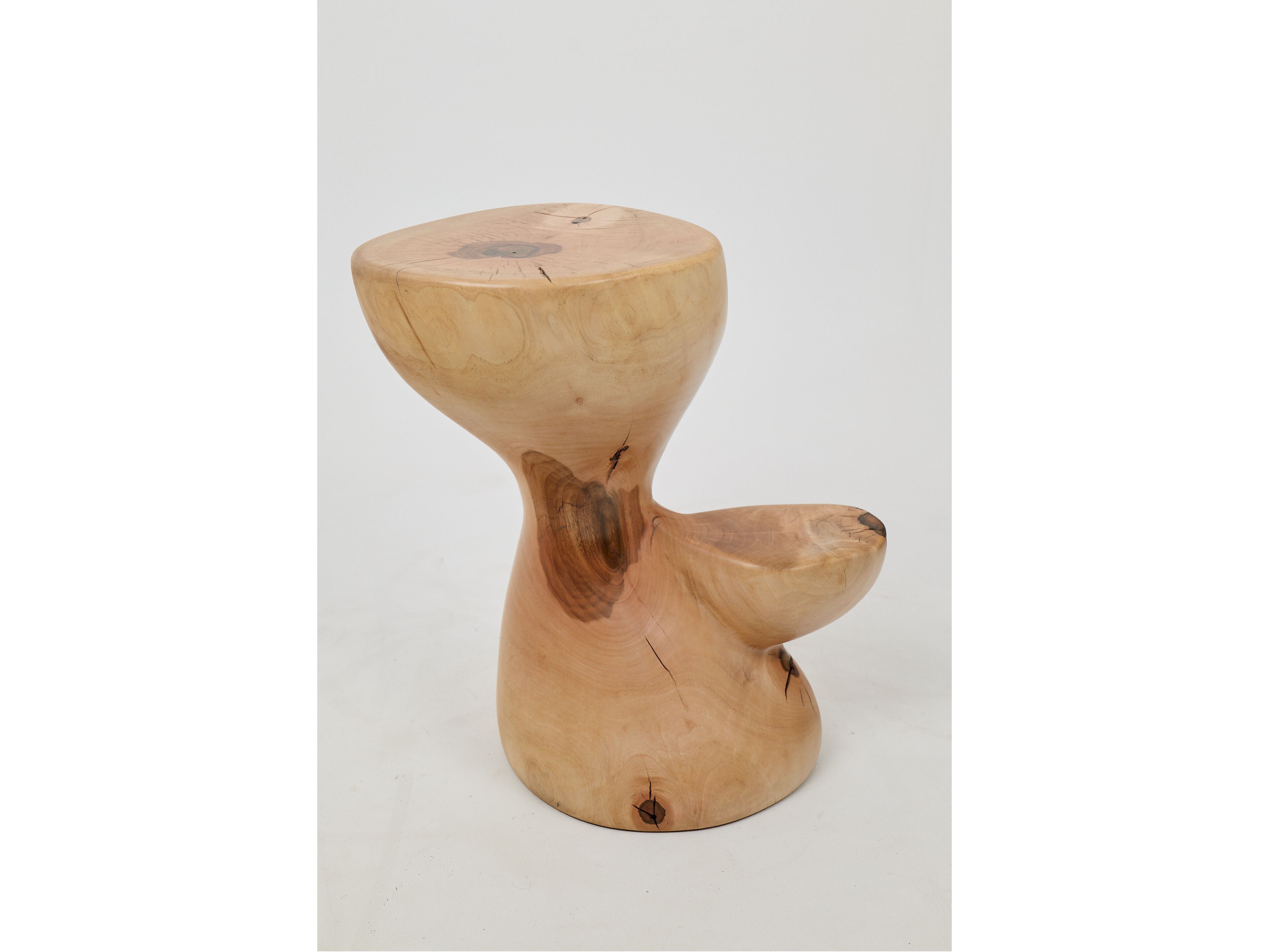 Журнальный столик из грецкого ореха Logniture Leszy ARCH-00036371