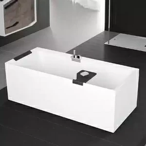 Ванна Standard Novellini DIVA с набортным смесителем и боковыми панелями