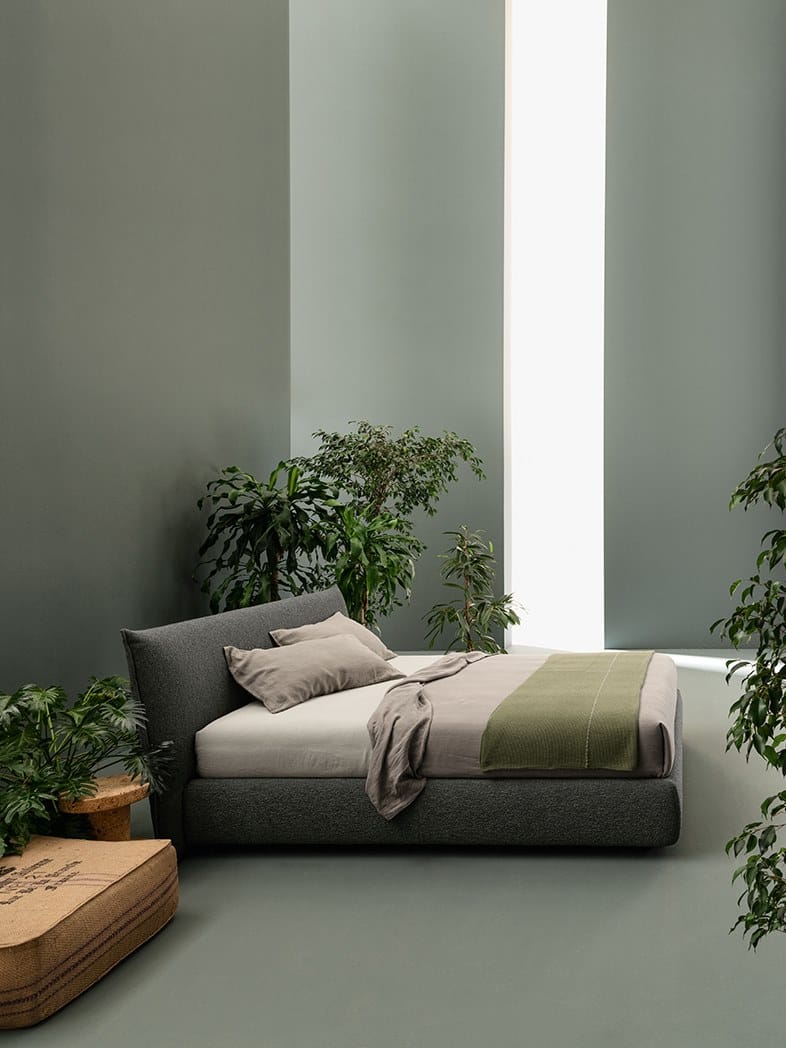 Двуспальная кровать из ткани с мягким изголовьем Caccaro TOFFEE ARCH-00110151 - Вид №1