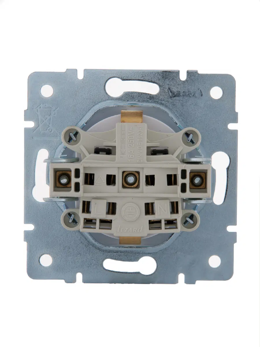 KARINA Розетка с защитой от детей сз белый LEZARD 707-0288-124В - Вид №4