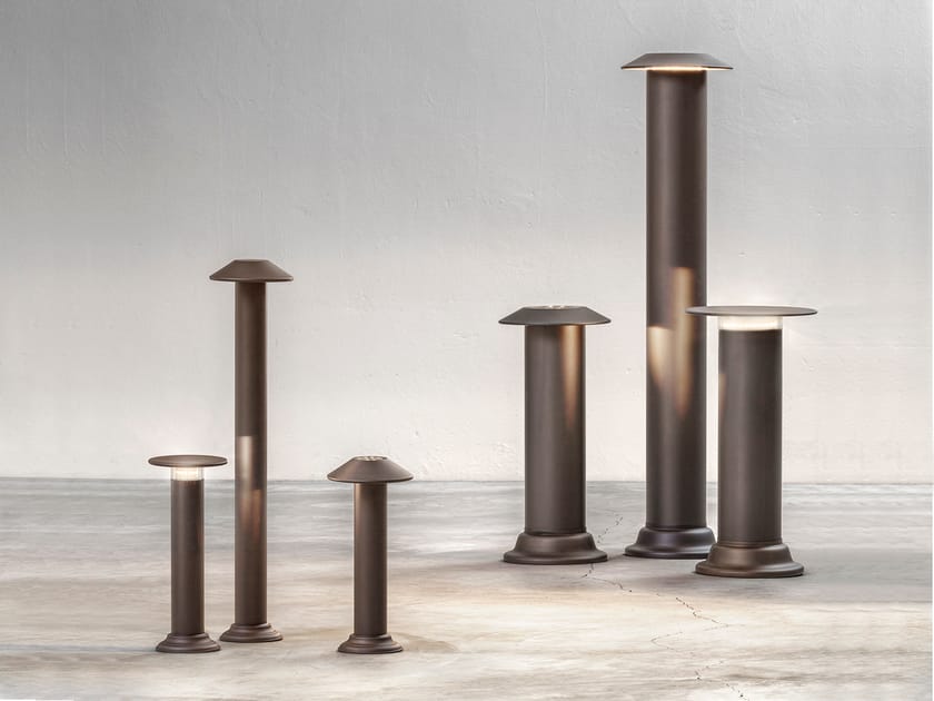 Латунный светодиодный световой столб Aldo Bernardi Pasdedeux ARCH-00109980