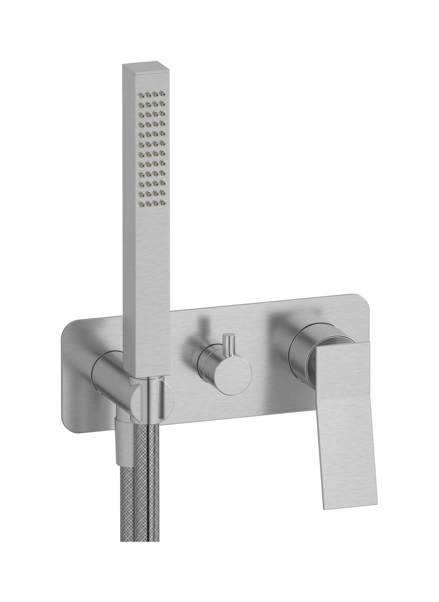 Внешние части встроенного в стену смесителя на 2 потребителя в комплекте с душевым гарнитуром. WE ARE IB wa210is Brushed Nickel Wave