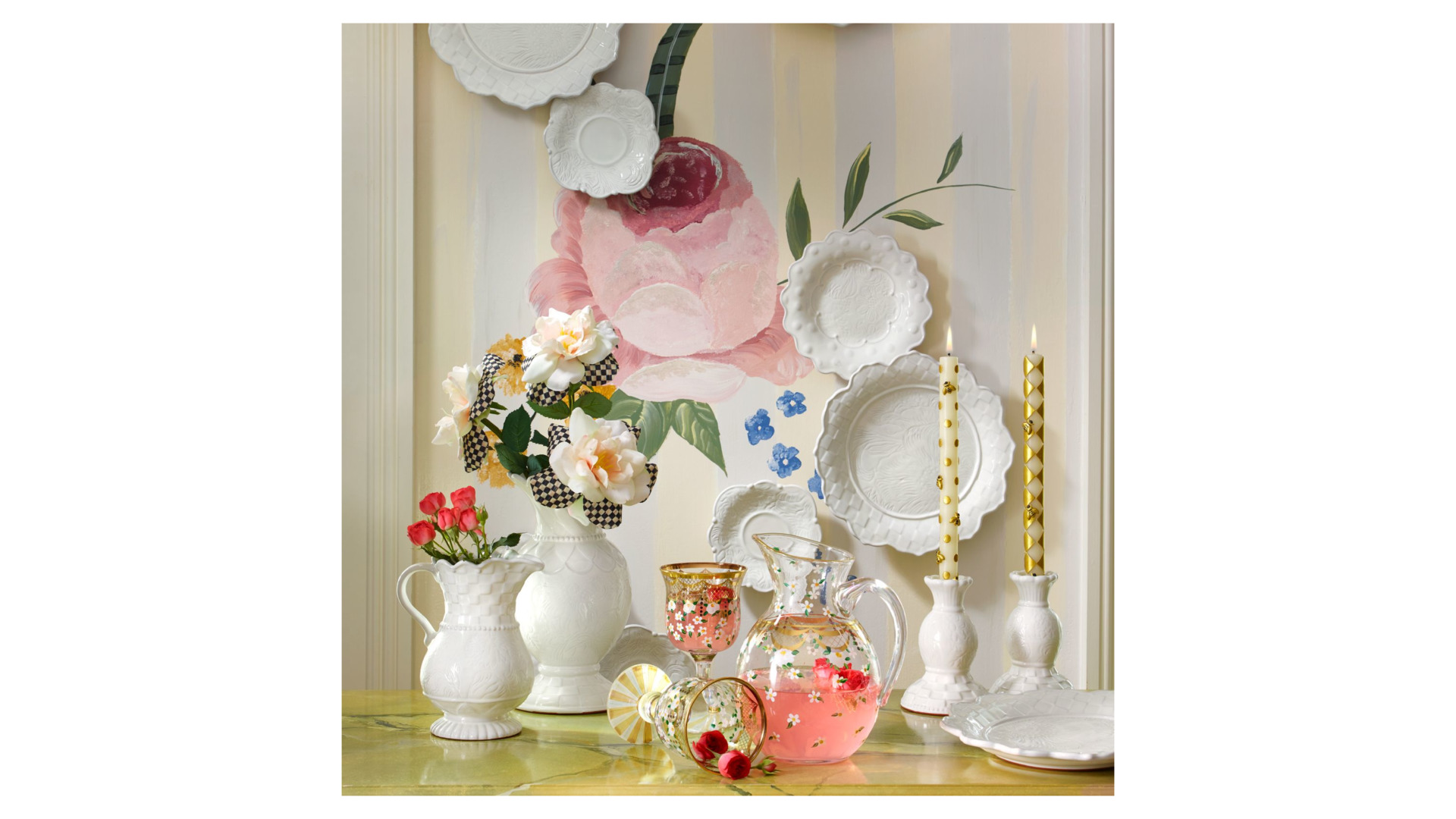 10654503 Mackenzie-Childs Стеклянный кувшин Sweetbriar Стекло  - Вид №2