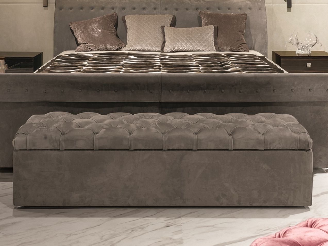 Кожаная скамейка для хранения capitonné Longhi Loveluxe ARCH-00096768