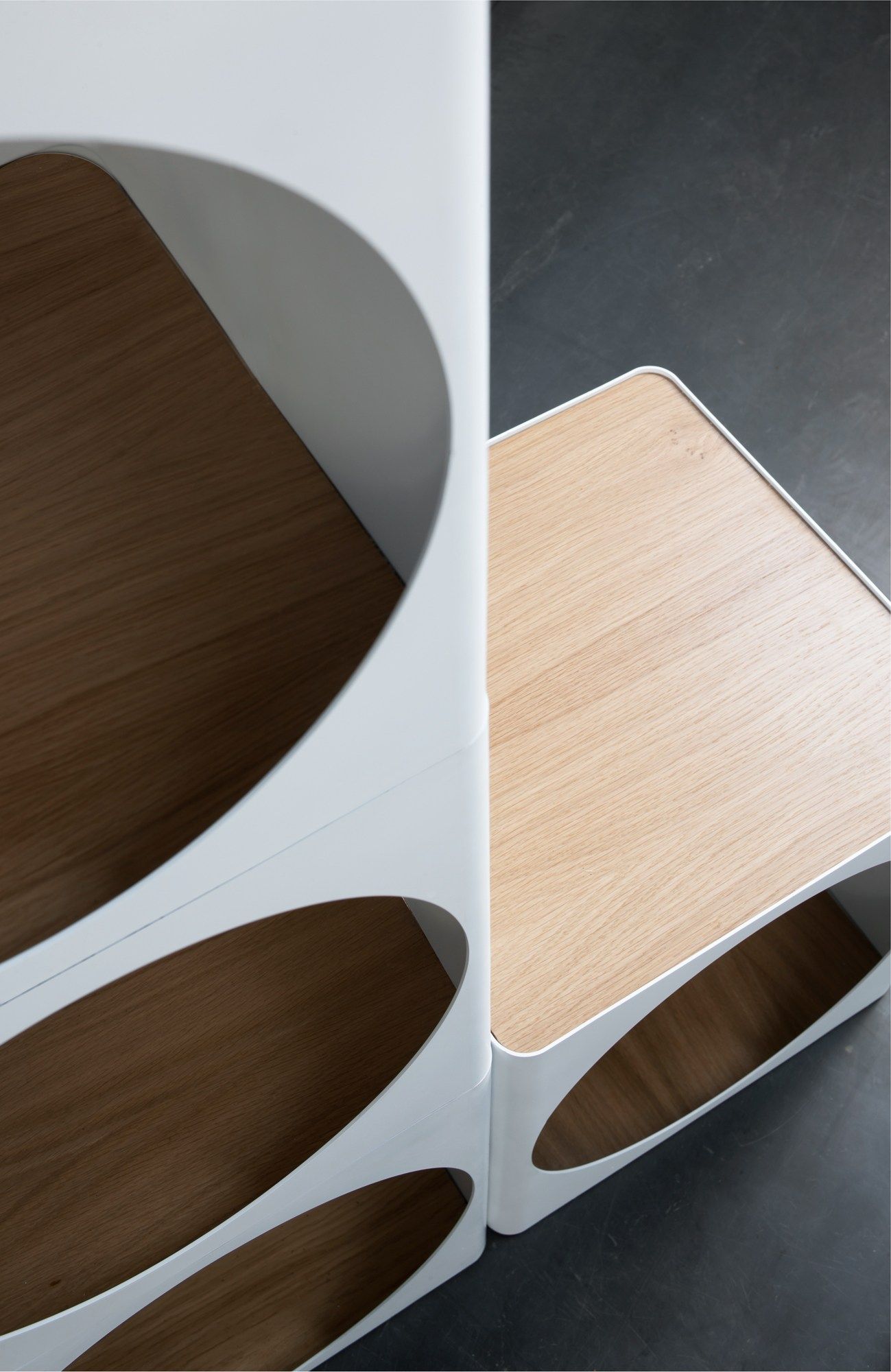 Журнальный столик из листового металла с колесами B-LINE RING ARCH-00129620 - Вид №2