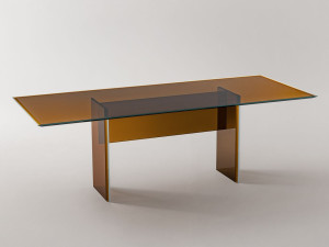 Хрустальный стол