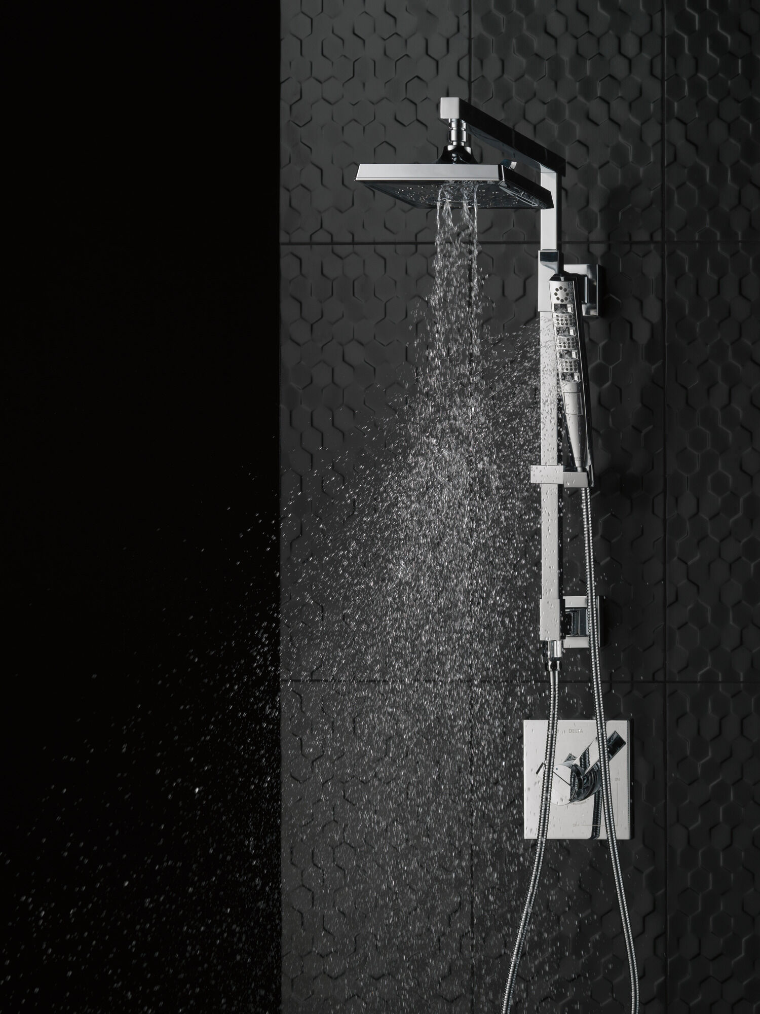 58410-KS Душевая колонна угловая 18 дюймов Delta Faucet Universal Showering Черный нержавеющий  - Вид №11