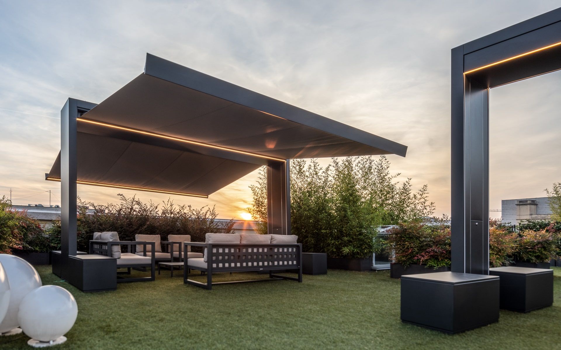 Самонесущий моторизованный козырек от солнца UNOSIDER GATE SHADE ARCH-00152562 - Вид №18