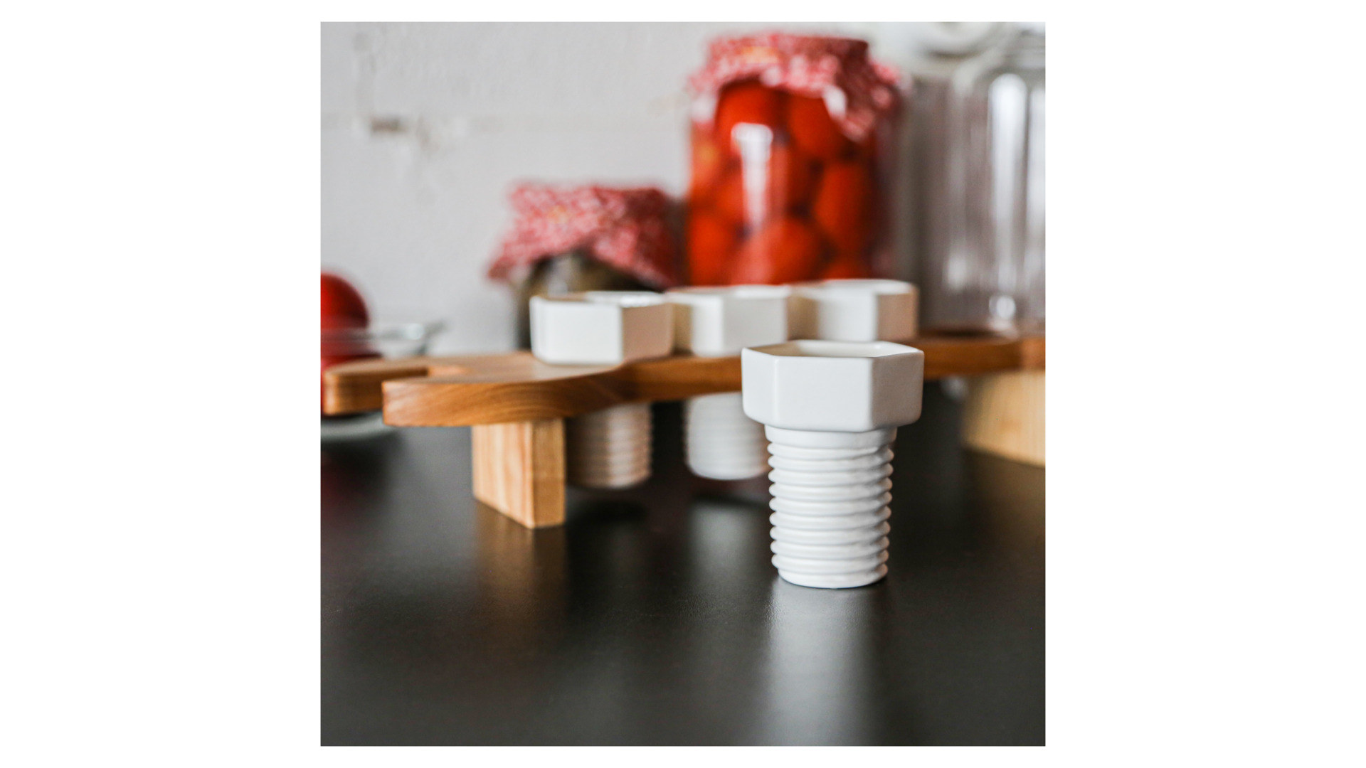 10651373 RUPOR manufactory Набор рюмок с подставкой БОЛТ в деревянном ящике Фарфор  - Вид №7