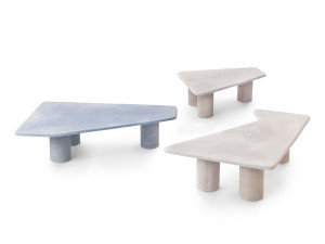 Низкий журнальный столик из натурального камня