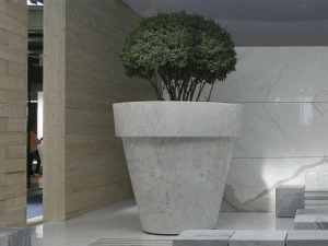 FranchiUmbertoMarmi Кашпо для общественных мест из мрамора Mac