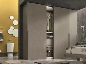 Gruppo Tomasella Шкаф из ясеня с раздвижными дверцами