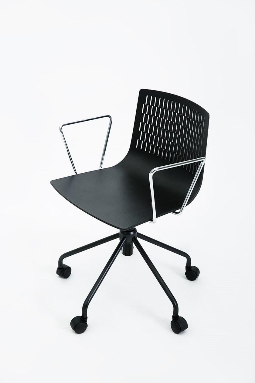 Grado Design Поворотный офисный стул из полипропилена с подлокотниками Dash Das-ch-04 - Вид №1