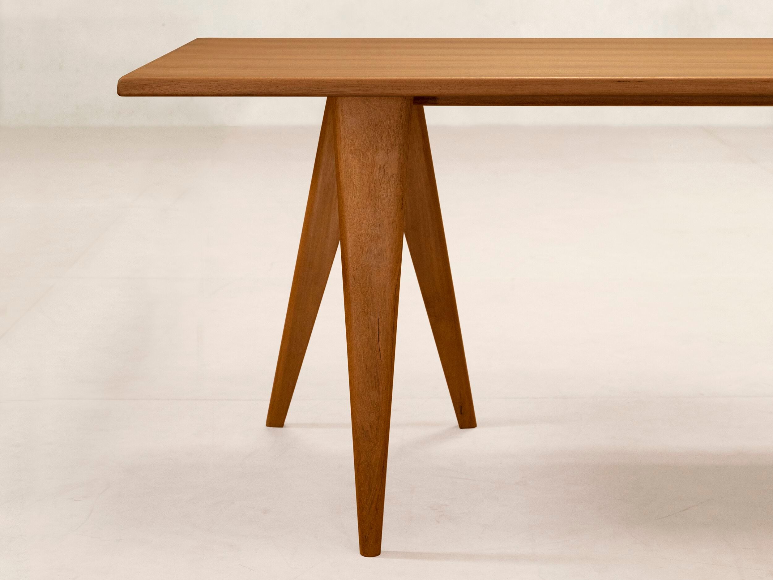 Прямоугольный обеденный стол из тикового дерева Phantom Hands X + L ARCH-00117320 - Вид №8