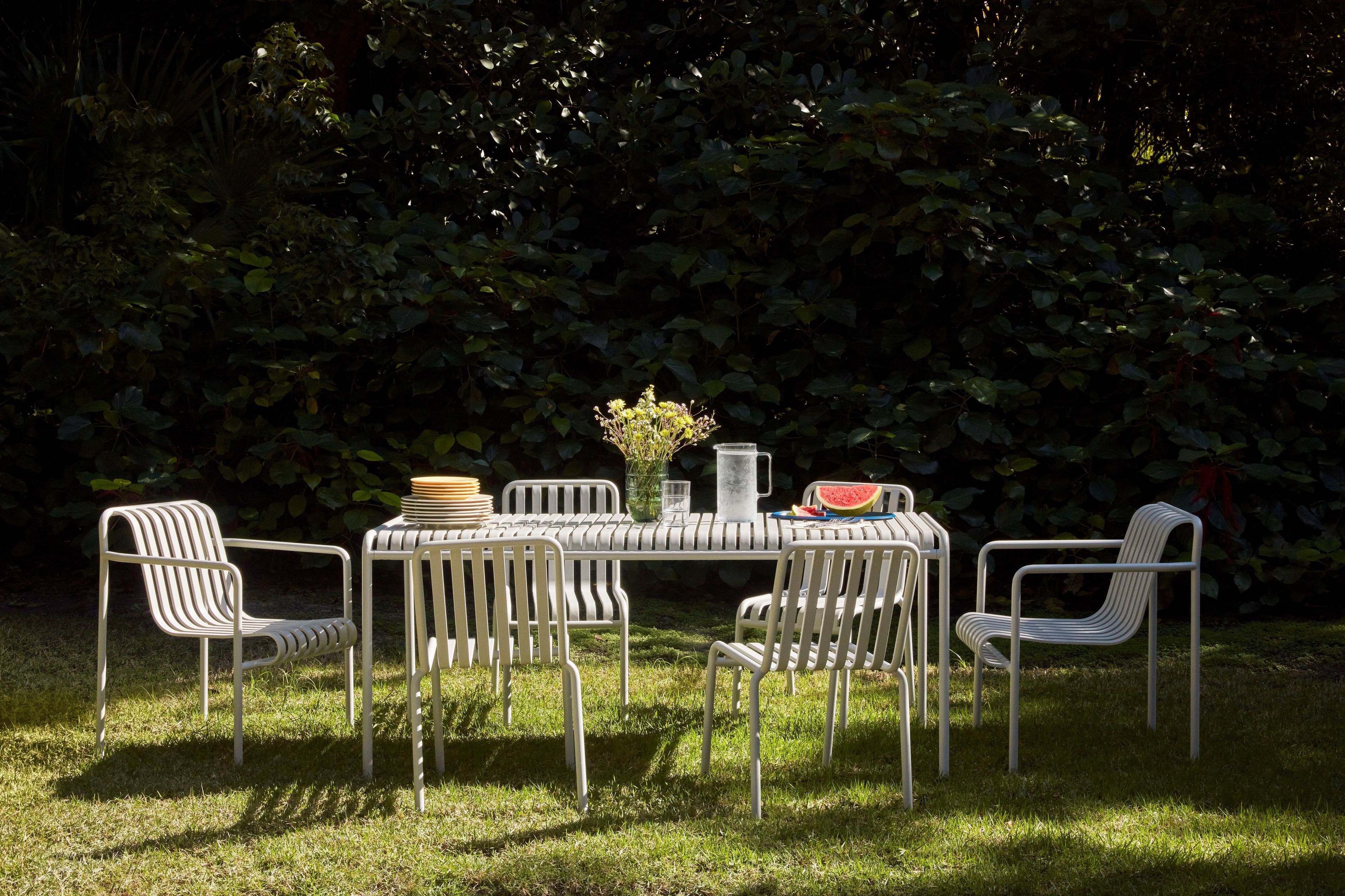 Стальной садовый стол In Stock Hay ARCH-00005184