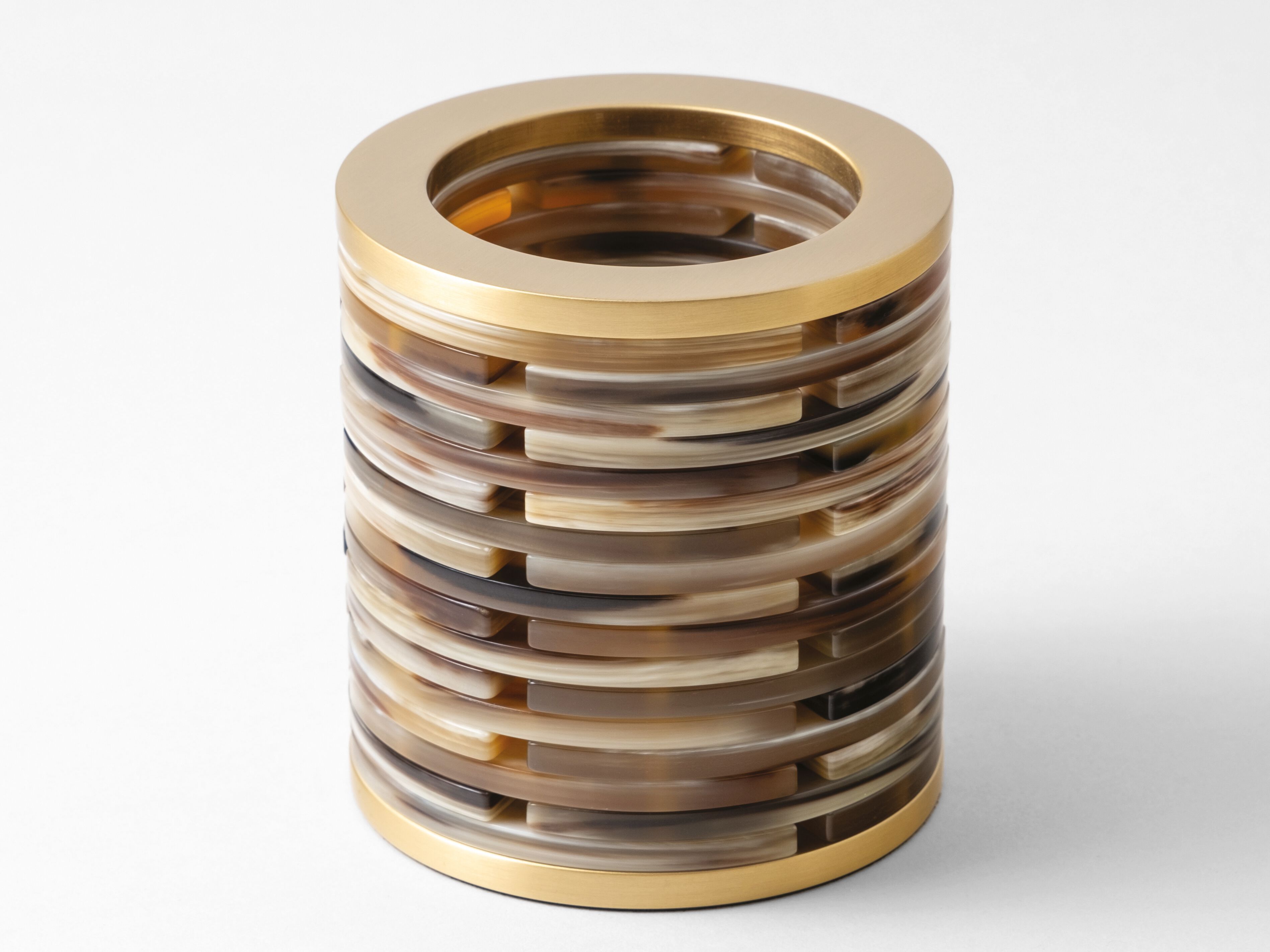 Держатель ручки из рога и латуни Zanchi 1952 круглый ARCH-00081770