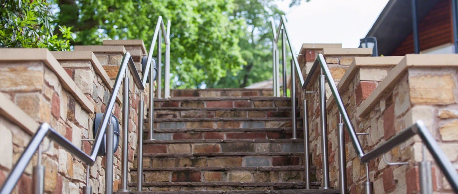 Перила из стали и стекла Q-RAILING ITALIA Q-line ® ARCH-00104705 - Вид №5